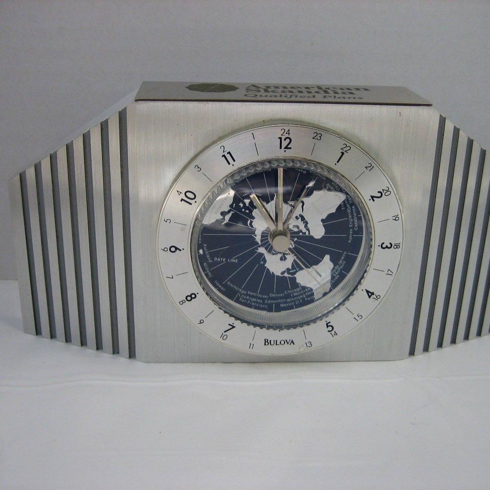 BULOVA American Scandia World Desk Clock